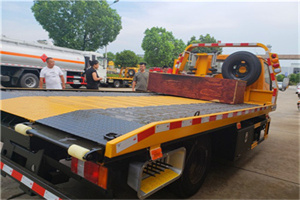 颍上附近拖车电话号码服务